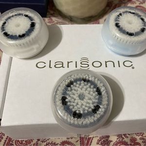 Clarisonic replacement brushes - price for 2 - OFFERS WELCOME 🫶🏻